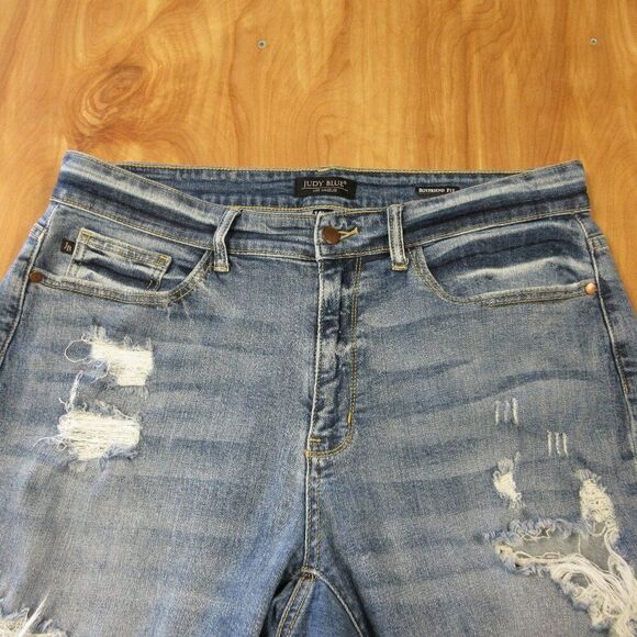 JUDY BLUE Boyfriend Fit Distressed Jeans JB82862MD Sz 14W Ripped Destroyed Denim - Picture 2 of 16